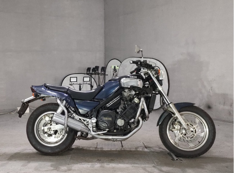 Мотоцикл Yamaha FZX750 с пробегом 17402 km