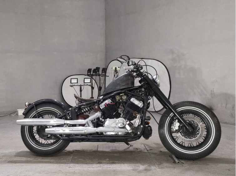 Мотоцикл Yamaha DRAGSTAR XVS400 с пробегом 8347 km