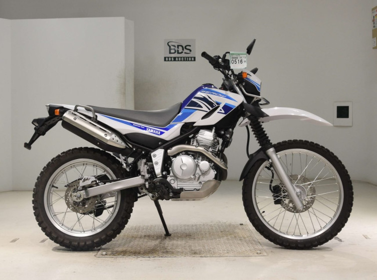 Мотоцикл Yamaha SEROW XT250 с пробегом 3397 km