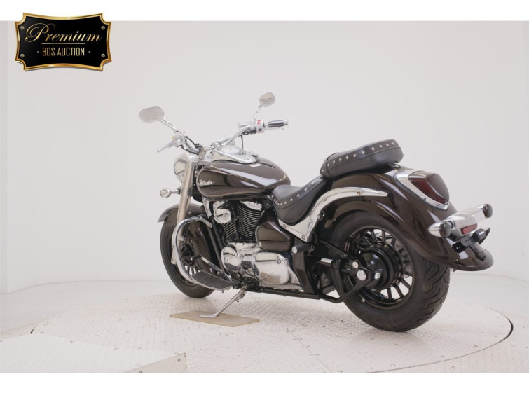 Мотоцикл Suzuki INTRUDER 400 CLASSIC с пробегом 11476 km с пробегом 11476 km