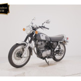 Мотоцикл Yamaha SR400 з пробігом 1256 km з пробігом 1256 km