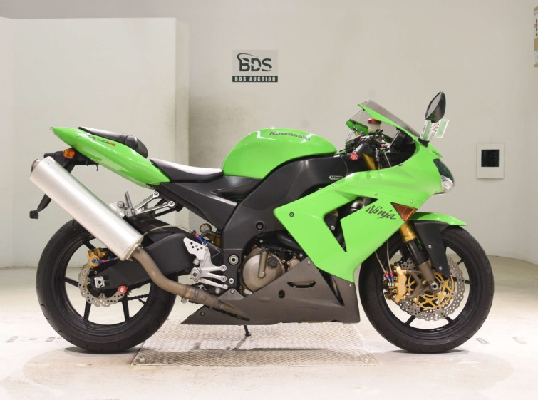 Мотоцикл Kawasaki NINJA ZX-10R з пробігом 22468 km