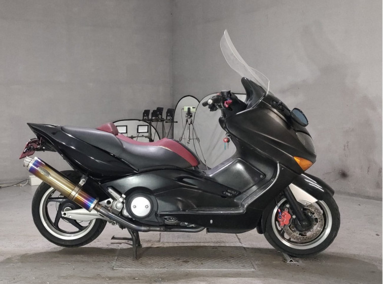 Мотоцикл Yamaha TMAX5002 с пробегом 44483 km