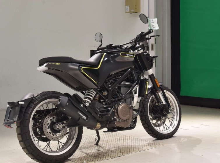 Мотоцикл Husqvarna SVARTPILEN 401 с пробегом 10842 km с пробегом 10842 km