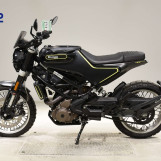 Мотоцикл Husqvarna SVARTPILEN 401 с пробегом 10842 km с пробегом 10842 km