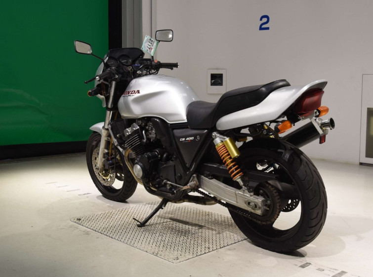 Мотоцикл Honda CB400SFR с пробегом 20352 km с пробегом 20352 km