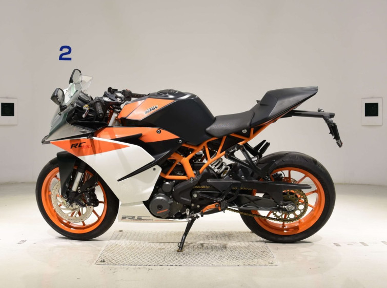 Мотоцикл KTM RC 390 с пробегом 27285 km с пробегом 27285 km
