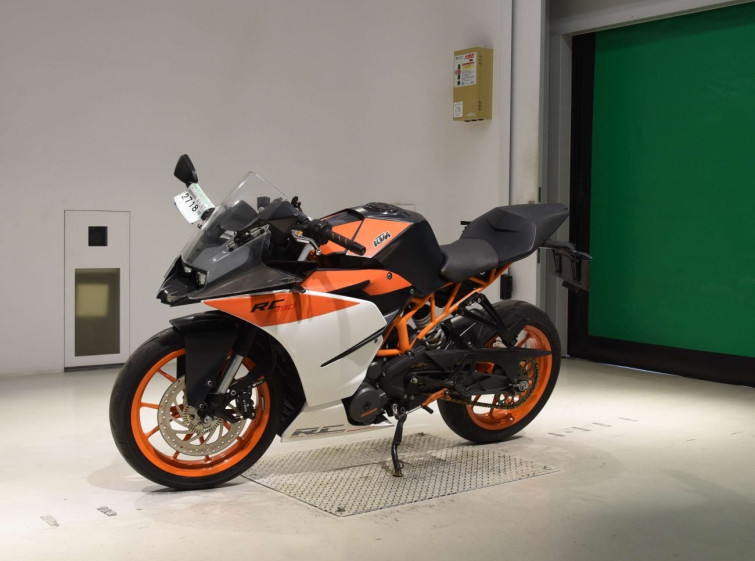 Мотоцикл KTM RC 390 с пробегом 27285 km с пробегом 27285 km