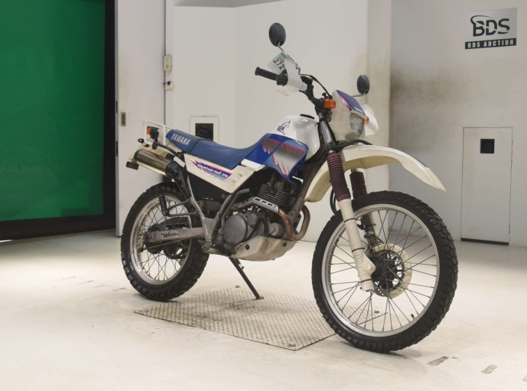 Мотоцикл Yamaha SEROW XT225 с пробегом 27901 km с пробегом 27901 km