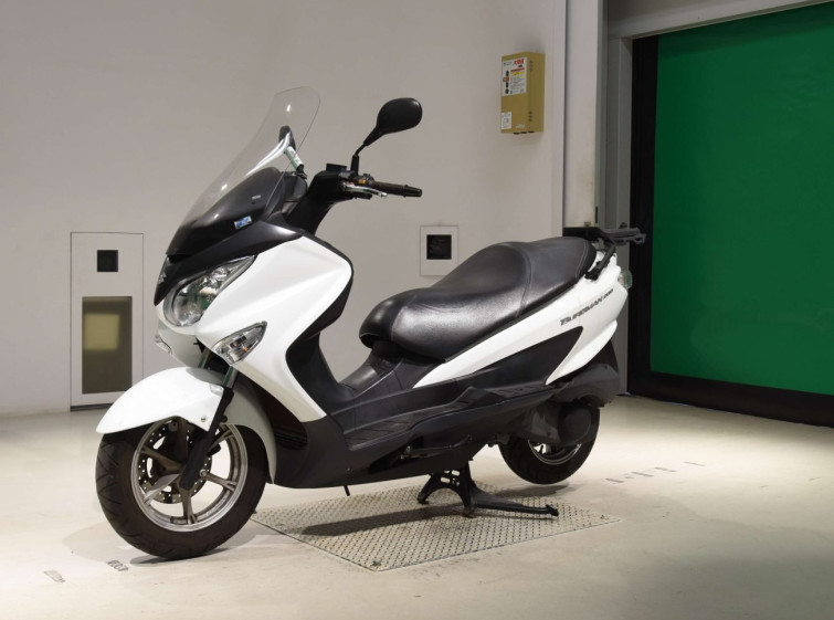 Мотоцикл Suzuki BURGMAN200 с пробегом 15439 km с пробегом 15439 km