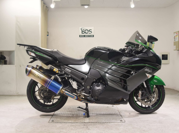 Мотоцикл Kawasaki Z1 900 SUPERFOUR з пробігом 54479 km