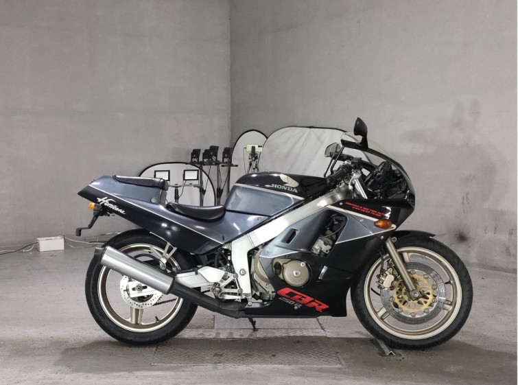 Мотоцикл Honda CBR250R з пробігом 14355 km