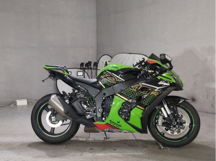 Мотоцикл Kawasaki NINJA ZX-10R з пробігом 18736 km