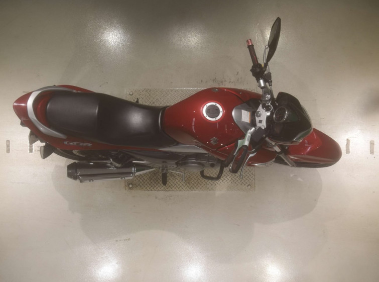 Мотоцикл Suzuki GSR250 с пробегом 21510 km с пробегом 21510 km