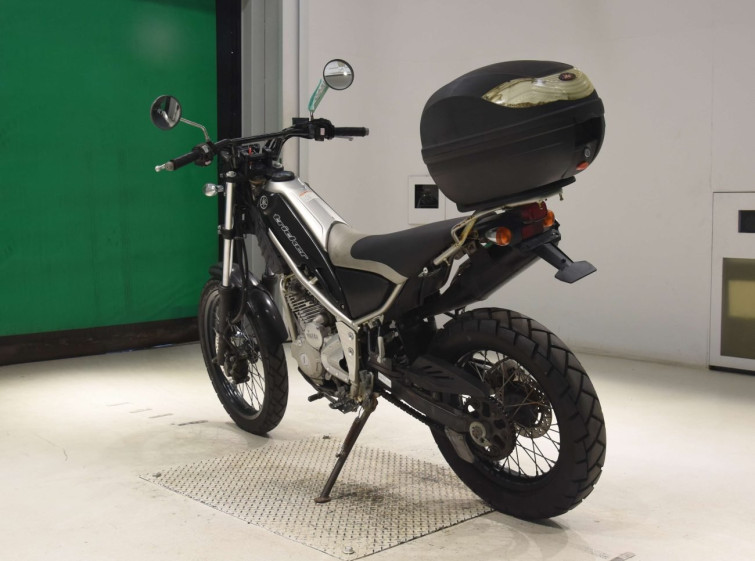Мотоцикл Yamaha TRICKER з пробігом 11974 km з пробігом 11974 km