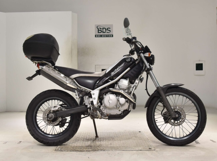 Мотоцикл Yamaha TRICKER з пробігом 11974 km з пробігом 11974 km