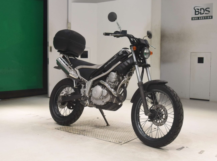 Мотоцикл Yamaha TRICKER з пробігом 11974 km з пробігом 11974 km