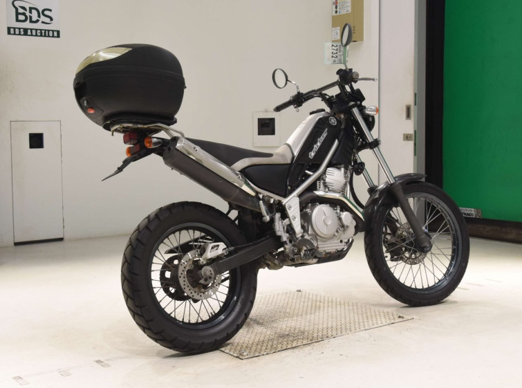 Мотоцикл Yamaha TRICKER з пробігом 11974 km з пробігом 11974 km