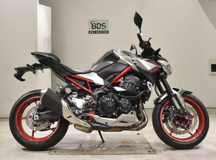 Мотоцикл Kawasaki Z900 с пробегом 19924 km