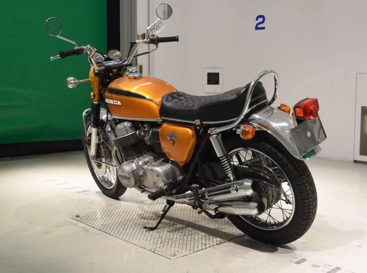 Мотоцикл Honda CB750 с пробегом 20299 m с пробегом 20299 m