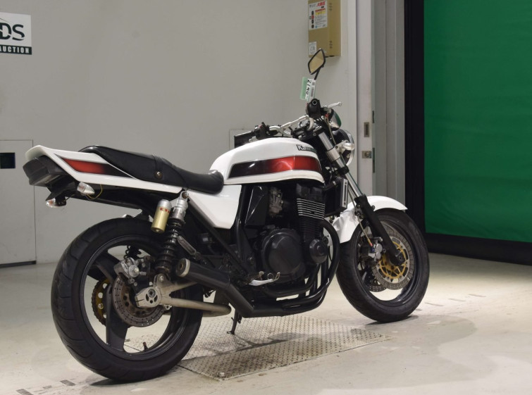 Мотоцикл Kawasaki ZRX400 з пробігом 39391 km з пробігом 39391 km