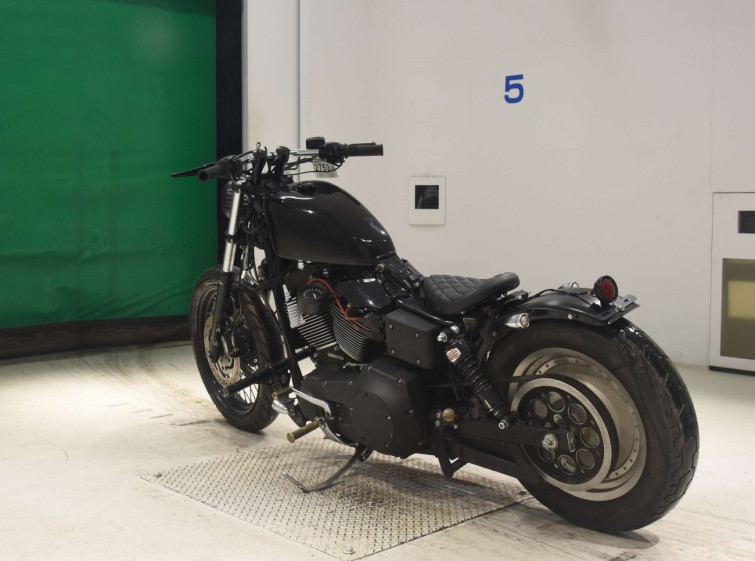 Мотоцикл HD SUPER GLIDE FXDX1450 з пробігом 17608 km з пробігом 17608 km