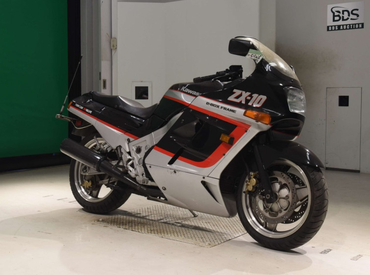 Мотоцикл Kawasaki ZX-10 с пробегом 85133 km с пробегом 85133 km