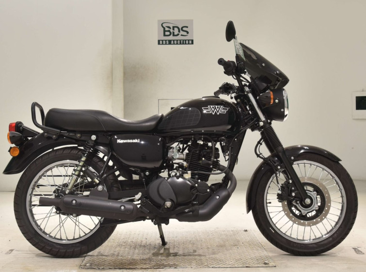 Мотоцикл Kawasaki W175A с пробегом 101 km с пробегом 101 km