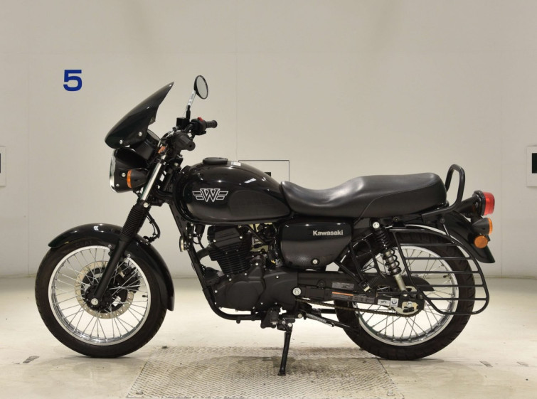Мотоцикл Kawasaki W175A с пробегом 101 km с пробегом 101 km
