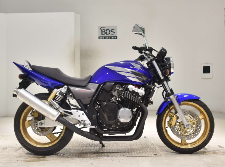 Мотоцикл Honda CB400SFV с пробегом 18870 km с пробегом 18870 km