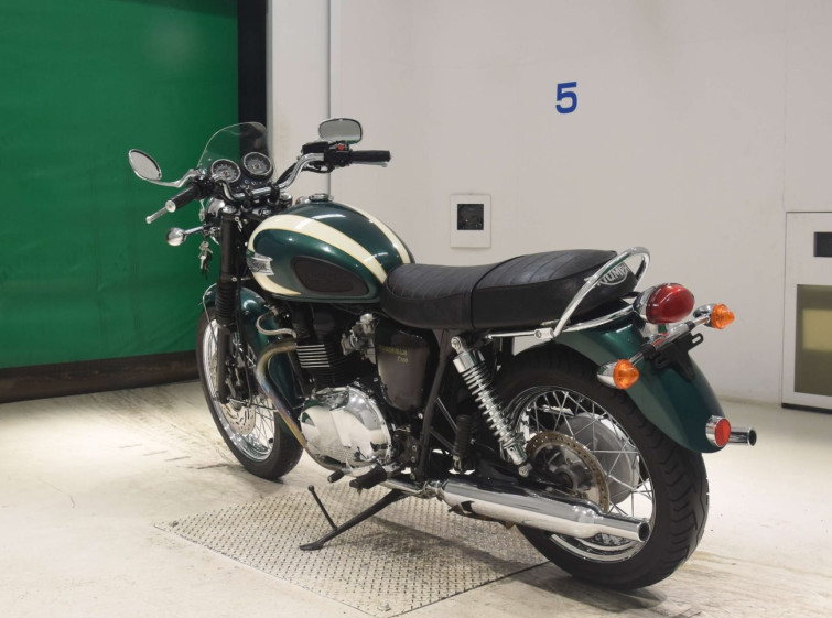 Мотоцикл Triumph BONNEVILLE T100 з пробігом 18073 km з пробігом 18073 km
