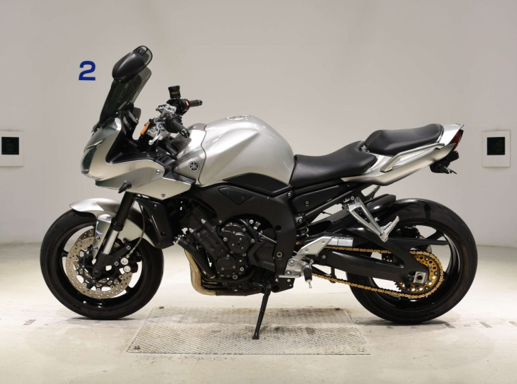 Мотоцикл Yamaha YZ-1 FAZER з пробігом 30117 km з пробігом 30117 km