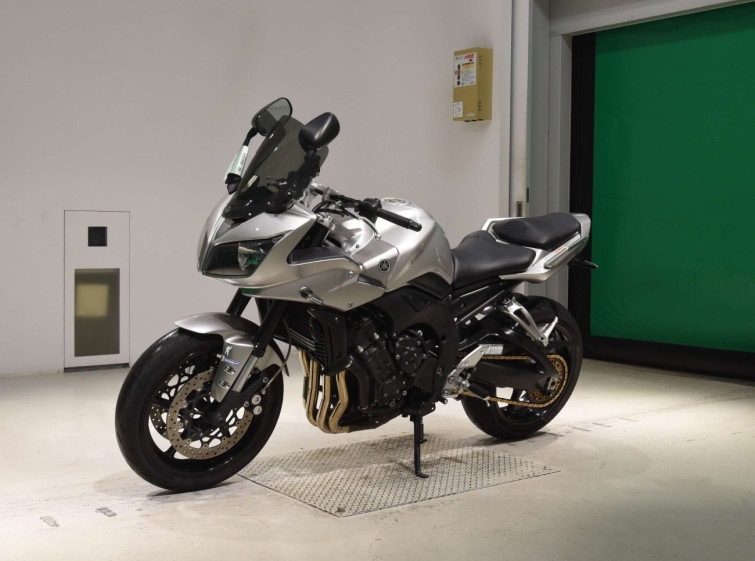 Мотоцикл Yamaha YZ-1 FAZER з пробігом 30117 km з пробігом 30117 km