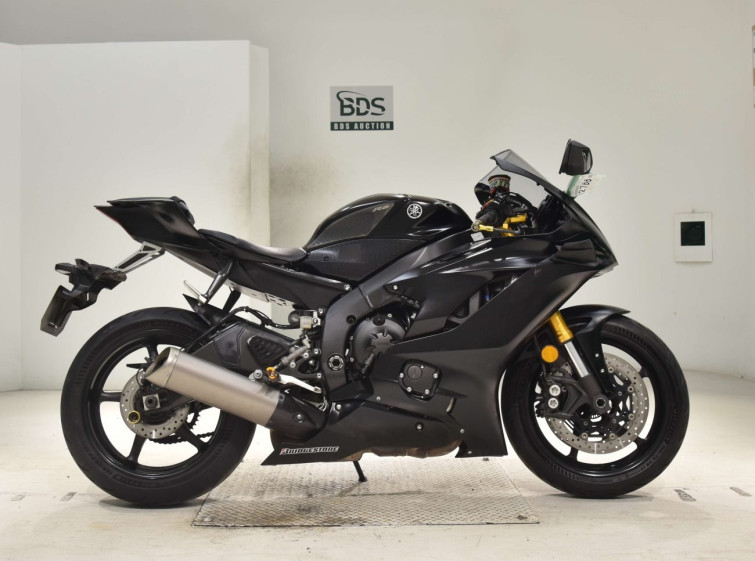 Мотоцикл Yamaha YZF-R6 с пробегом 57276 km с пробегом 57276 km