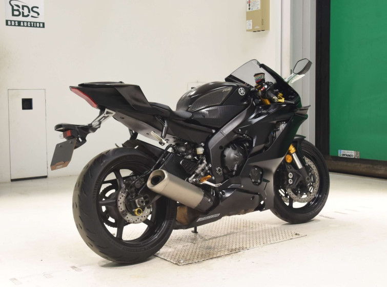 Мотоцикл Yamaha YZF-R6 с пробегом 57276 km с пробегом 57276 km