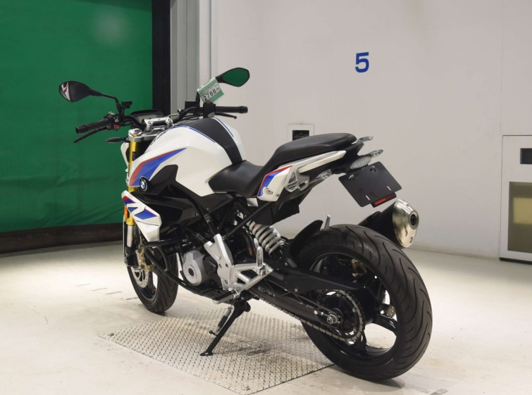 Мотоцикл BMW G310R с пробегом 10923 km с пробегом 10923 km