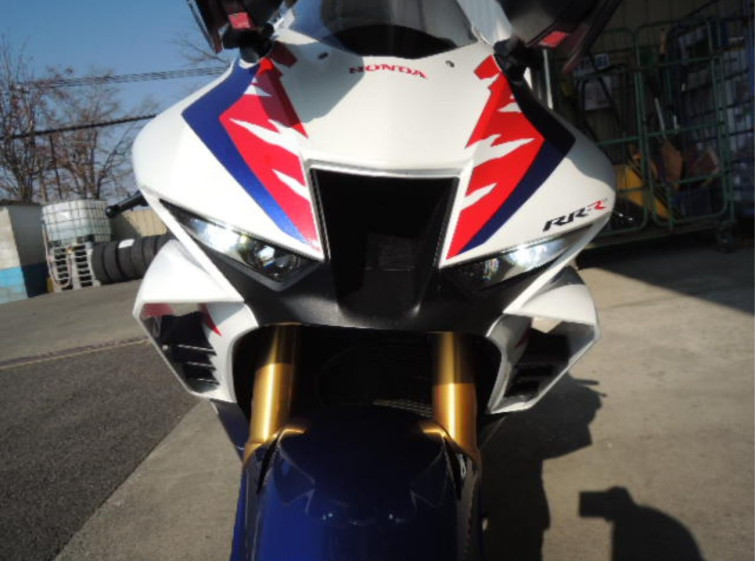 Мотоцикл Honda CBR1000RR с пробегом 23489 km