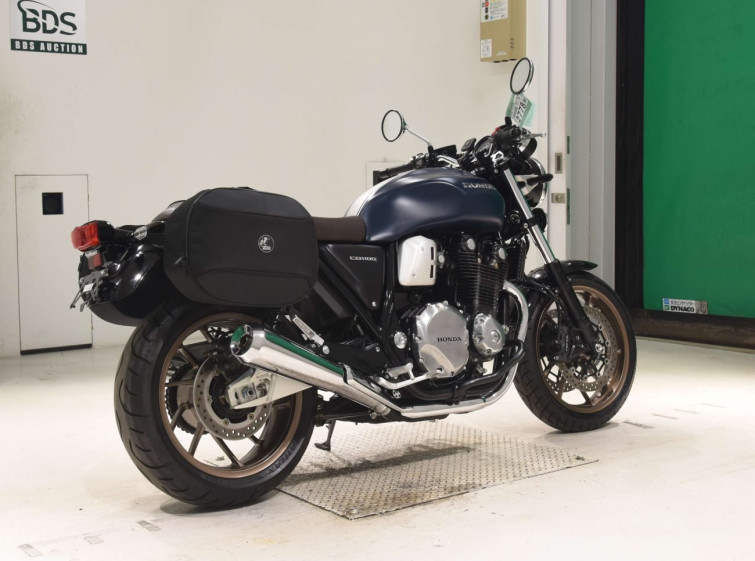Мотоцикл Honda CB1100RS з пробігом 6225 km з пробігом 6225 km