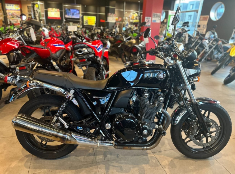 Мотоцикл Honda CB1100 з пробігом 9183 km