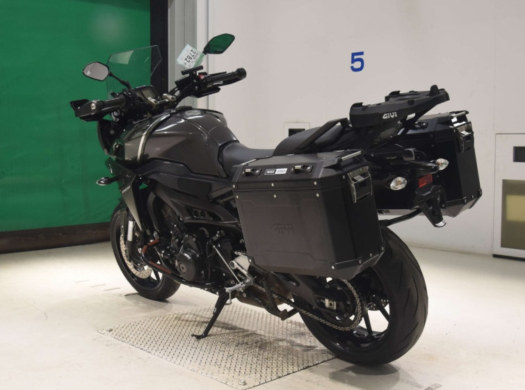 Мотоцикл Yamaha MT-09 з пробігом 26795 km з пробігом 26795 km