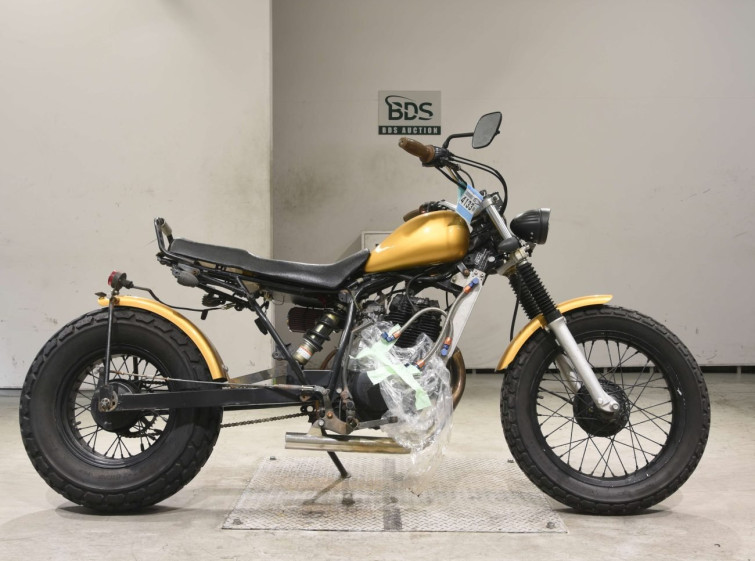 Мотоцикл Yamaha TW200 с пробегом 699 km