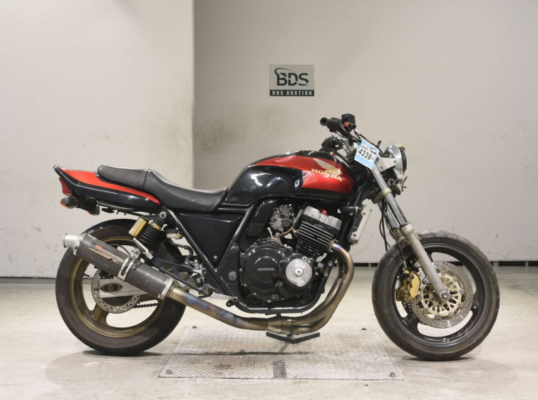 Мотоцикл Honda CB400SFS