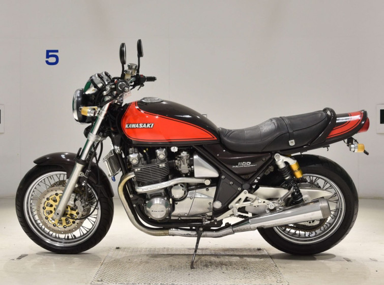 Мотоцикл Kawasaki ZEPHYR1100RS з пробігом 37215 km з пробігом 37215 km