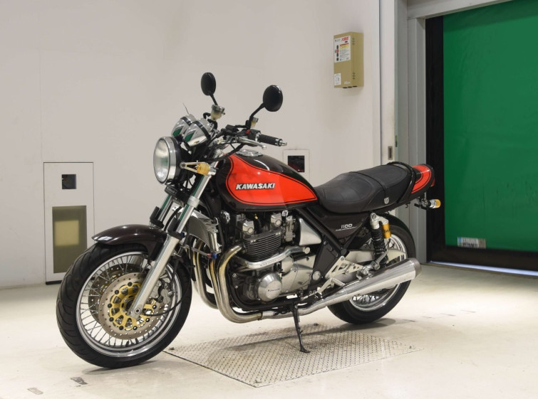 Мотоцикл Kawasaki ZEPHYR1100RS з пробігом 37215 km з пробігом 37215 km