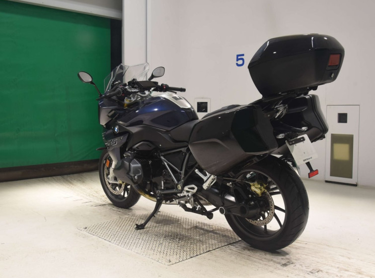 Мотоцикл BMW R1250RS с пробегом 8304 km с пробегом 8304 km