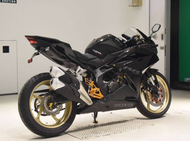 Мотоцикл Honda CBR250RRA з пробігом 8596 km з пробігом 8596 km