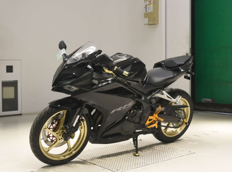 Мотоцикл Honda CBR250RRA з пробігом 8596 km з пробігом 8596 km