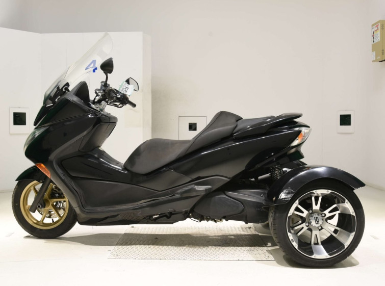 Мотоцикл Honda FORZA Z TRIKE с пробегом 11777 km с пробегом 11777 km