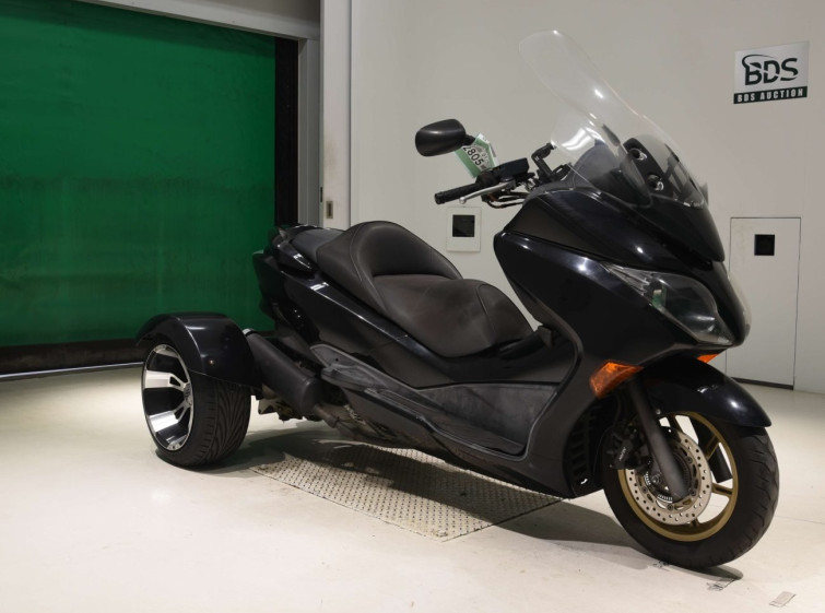 Мотоцикл Honda FORZA Z TRIKE с пробегом 11777 km с пробегом 11777 km