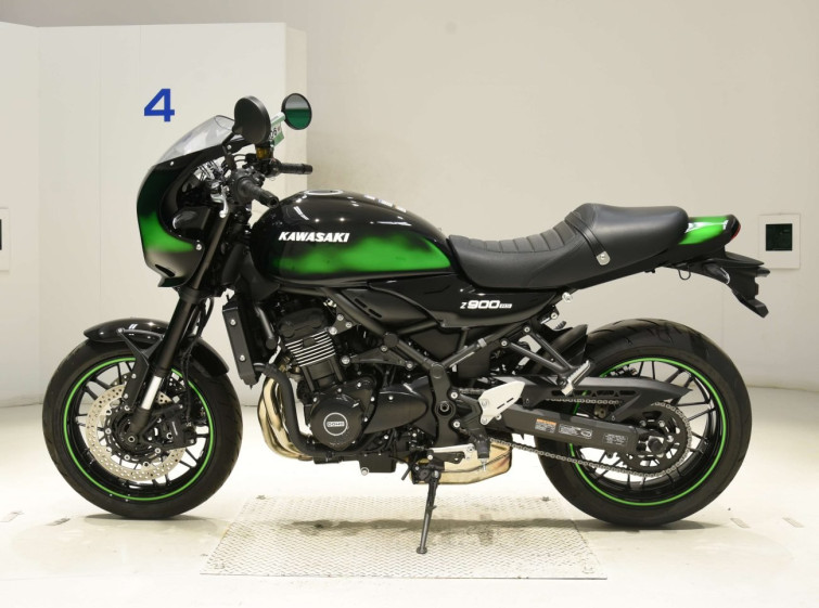 Мотоцикл Kawasaki Z900RS CAFE з пробігом 849 km з пробігом 849 km